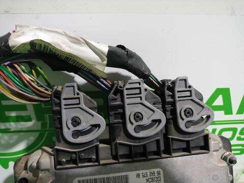 Foto 2ª: Centralita Motor ECU Citroen C4 COLLECTION 90CV [9HXDV6ATED4] (2004)