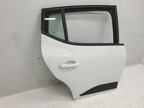 Foto 2ª: Puerta Trasera Derecha Dacia Sandero STEPWAY EXTREME (2022)