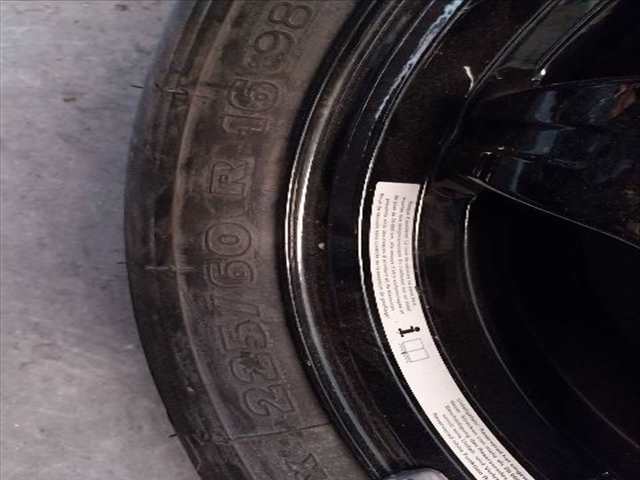Foto 3ª: Rueda Mercedes Clase C 220 2.1 CDI (2003)
