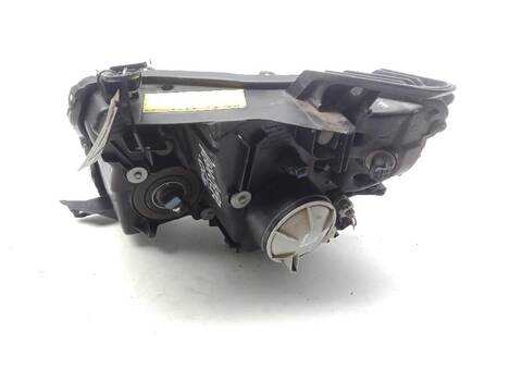 Foto 2ª: Faro Derecho Mitsubishi Montero VERSION INDEFINIDA (2006)