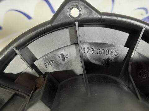 Foto 2ª: Calefacción Land Rover Range 3.6 TD V8 272CV [368DT] (2005)