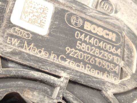 Foto 4ª: Deposito AdBlue Iveco Daily 35S16 35C16 70C16 160CV 118KW FURGONETA [F1CFL411C] (2022)