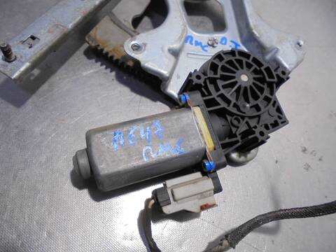 Foto 4ª: Elevalunas Eléctrico Delantero Izquierdo Chrysler Sebring 2.0 LE BERLINA 141CV 104KW [G 466 Ó Y] (2003)