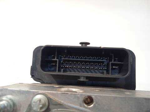 Foto 4ª: Abs Renault Captur TCE 140 HFN0) 140CV 103KW (2023)