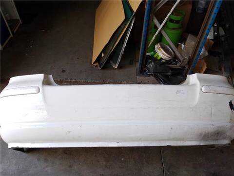 Paragolpes Trasero Toyota Avensis 2.0