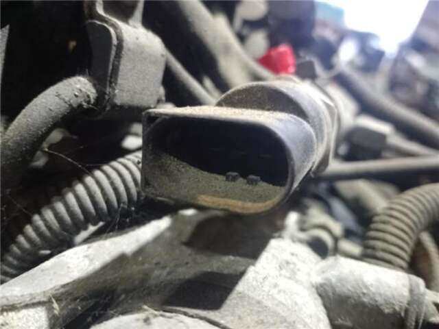 Foto 3ª: Rampa Inyectora Mercedes Clase E 180 E 320 CDI (210.026) [OM 613.961]