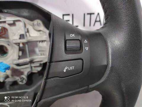 Foto 2ª: Volante Peugeot 208 STYLE 100CV 73KW [9H06] (2015)