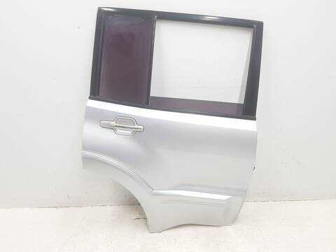 Puerta Trasera Derecha Mitsubishi Montero 3.2 DI-D INTENSE KAITEKI 5-PTAS.)