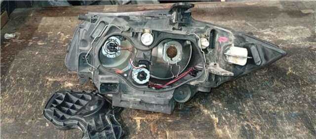 Foto 3ª: Faro Derecho Bmw Serie 1 114 2.0 116D [2.0 LTR. - 85 KW 16V DIESEL CAT] [N47 D20 C]