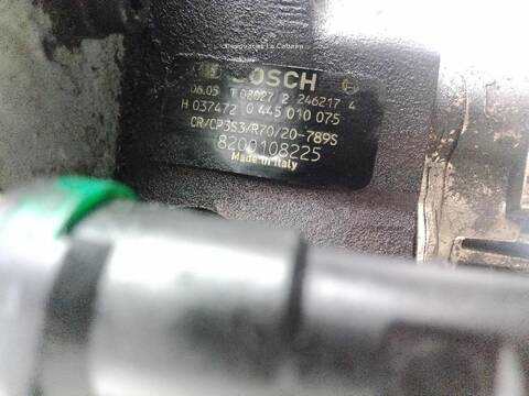 Foto 3ª: Bomba Inyeccion Renault Megane VERSION INDEFINIDA II BM0/1_ CM0/1_) (2001)