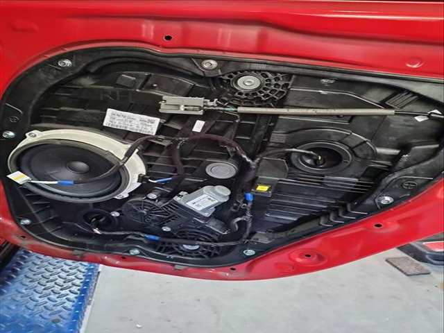 Elevalunas Manual Trasero Derecho Hyundai i30 2.0 N 275CV 202KW