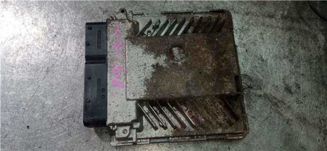 Foto 2ª: Centralita Motor ECU Volkswagen Passat 2.0 ADVANCE 4MOTION [2.0 LTR. - 103 KW TDI] [BKP]