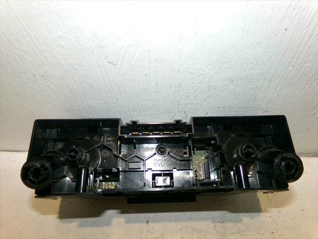Foto 4ª: Mando Calefacción A. A. Seat Toledo 1.6 TDI 2013-2017 [CXM] (2017)