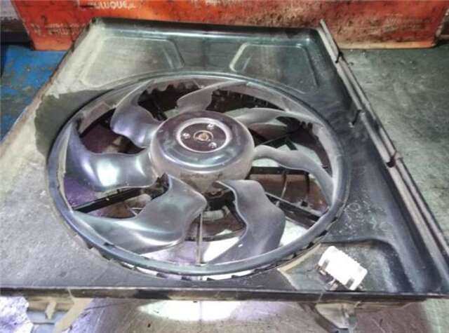 Foto 3ª: Electroventilador Hyundai i30 1.4 [G4FA]