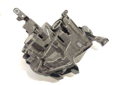 Foto 4ª: Faro Izquierdo Citroen C4 1.2 155CV 114KW [YH01] (2022)