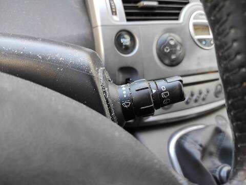 Mando Multifuncion Renault Scenic K9KP732 JM)