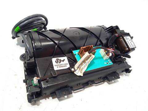 Foto 4ª: Pantalla Multifuncion Peugeot 5008 2.0 HDI 150 - BLUEHDI 150 150CV 110KW [AHX] (2014)