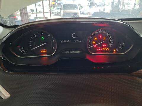 Foto 2ª: Cuadro de Instrumentos Peugeot 208 STYLE 99CV 73KW [BH02] (2016)