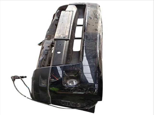 Foto 2ª: Paragolpes Delantero Land Rover Range 3.0 D 4X4 (2005)