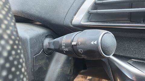 Foto 2ª: Mando Luces Peugeot 5008 GT LINE 131CV 96KW (2020)