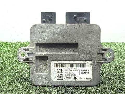 Foto 2ª: Centralita Motor ECU Iveco Daily 35S18 35C18 40C18 50C18 60C18 65C18 70C18 180CV 132KW FURGONETA [F1CE0441A,F1CFA401A,F1CFA401C] (2017)