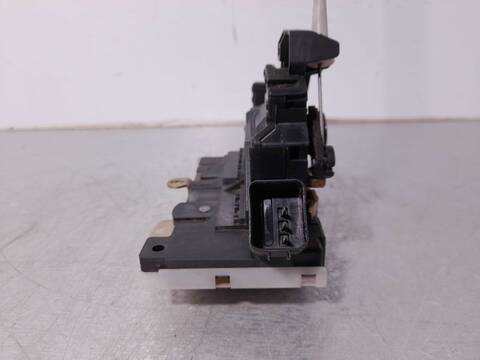 Foto 3ª: Cerradura Puerta Trasera Derecha Ford Mondeo AMBIENTE BERLINA 130CV 96KW [FMBA] (2004)