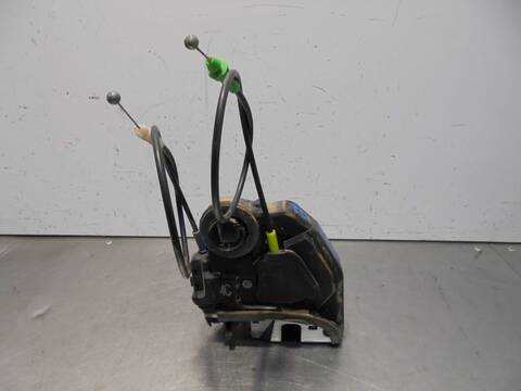 Foto 3ª: Cerradura Puerta Trasera Derecha Toyota Auris ACTIVE 90CV 66KW [1ND] (2015)