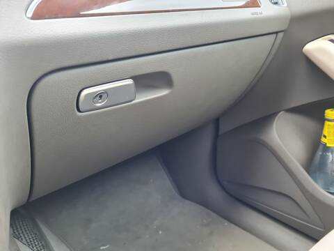 Guantera Audi Q5 2.0 TDI 125KW) 170CV