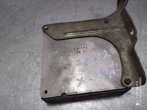 Foto 2ª: Centralita Motor ECU Nissan X-Trail COMFORT 114CV 84KW T30) [D-YD22] (2002)