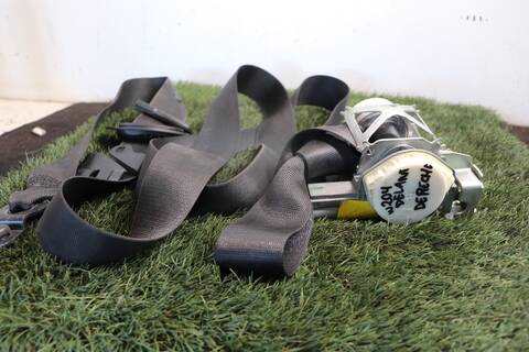 Foto 2ª: Cinturón Delantero Derecho Bmw Serie 3 315 B48B20A BERLINA (2015)