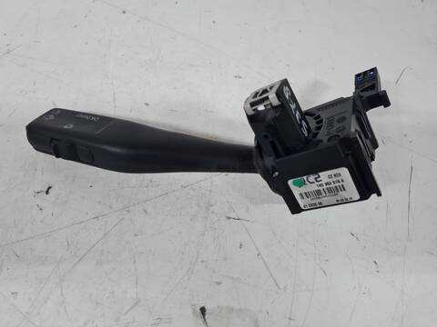 Mando Multifuncion Volkswagen Golf 1.9 TDI BERLINA 105CV 77KW