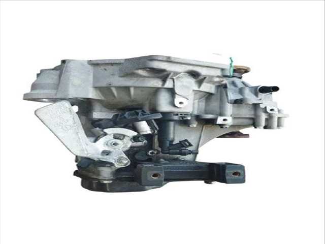 Foto 3ª: Caja Cambios Seat Ibiza 1.6 TDI (2010)