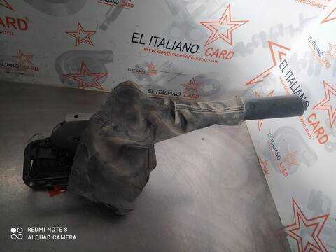 Foto 3ª: Freno de Mano Nissan Primastar COMBI 6 ASIENTOS BATALLA 2 78T 101CV 74KW [F9Q760] (2004)