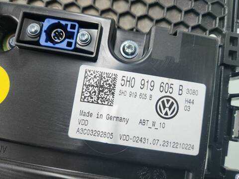 Foto 4ª: Pantalla Multifuncion Volkswagen Golf LIFE 116CV 85KW [DTRD] (2023)