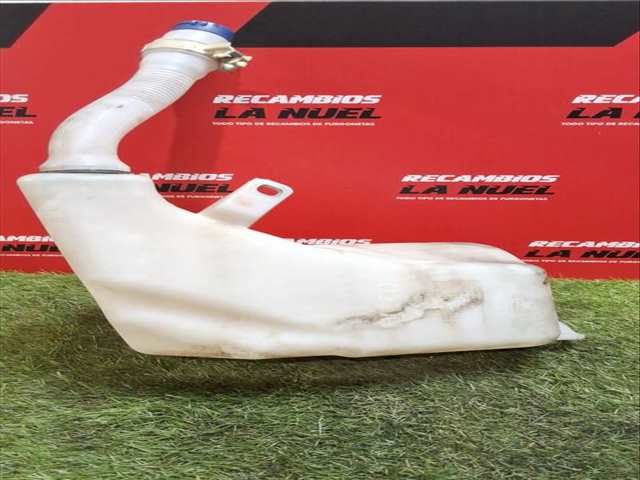 Foto 4ª: Deposito Limpiaparabrisas Iveco Daily FG 33 S V BATALLA 3520 DIESEL SCR 136CV 100KW FURGON [F1AGL411J*C] (2018)