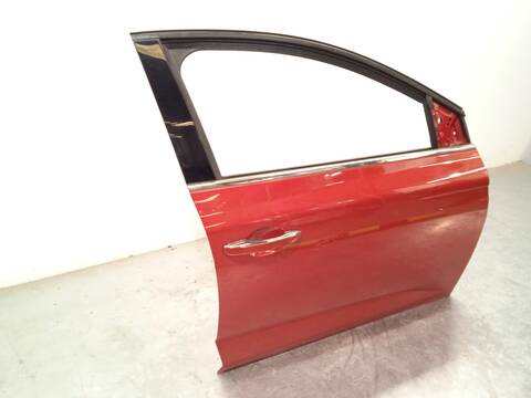 Foto 2ª: Puerta Delantera Derecha Renault Megane 1.2 TCE 130 B9MR) HATCHBACK 130CV 97KW IV HATCHBACK B9A/M/N_) [H5F408] (2018)