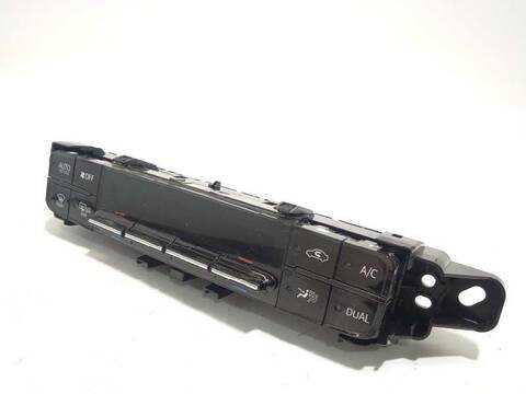 Foto 2ª: Mando Climatizador Toyota Prius BASIS 122CV 90KW [2ZRFXE] (2020)