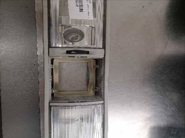 Foto 3ª: Luz Interior Volkswagen Transporter D 85CV 63KW T5 7E)