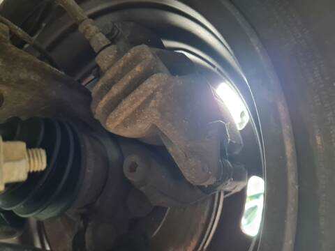 Pinza Freno Delantera Izquierdo Peugeot 208 ACTIVE 82CV 60KW