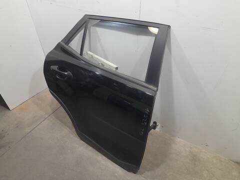 Foto 2ª: Puerta Trasera Derecha Kia Stonic 1.2 CVVT 84CV 62KW [G4LF] (2021)