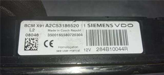 Caja Reles Fusibles Renault Laguna 2.0 AUTHENTIQUE [2.0 LTR. - 96 KW DCI DIESEL CAT]