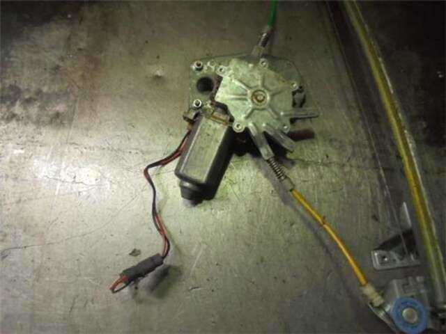 Foto 3ª: Elevalunas Eléctrico Delantero Izquierdo Saab 90 2.0 CS TURBO [2.0 LTR. - 110 KW CAT] [B204E]