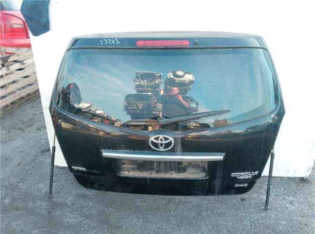 Portón Toyota Corolla 2.2 D-4D