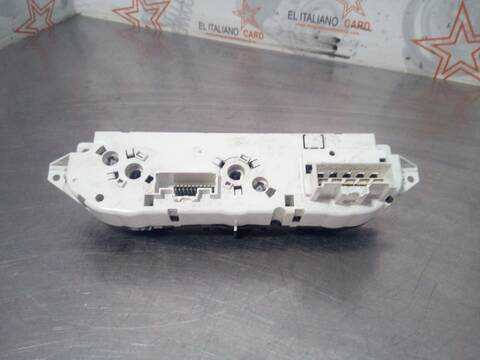 Foto 4ª: Mando Calefacción A. A. Ford C Max EDITION 116CV 85KW [T1DA] (2013)