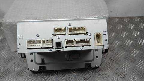 Foto 2ª: Sistema GPS Toyota Prius PLUG-IN HYBRID EXECUTIVE 136CV 100KW [2ZR] (2012)