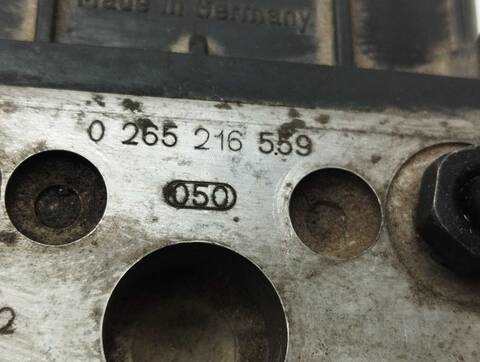 Foto 4ª: Abs Volkswagen Passat BERLINA 102CV 75KW (2002)
