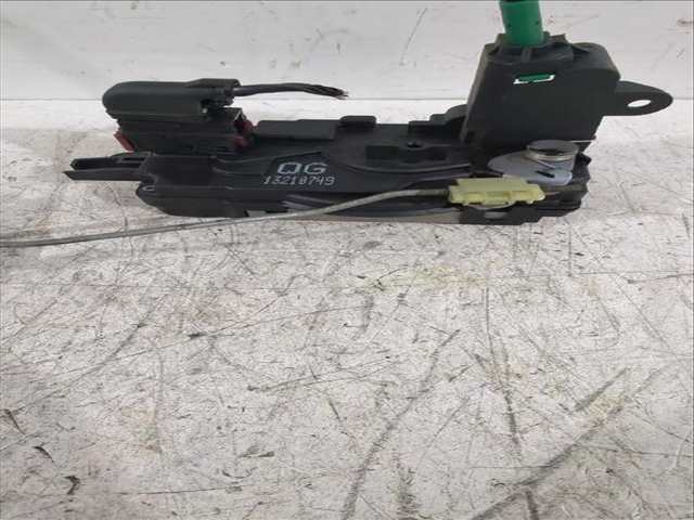 Foto 3ª: Cerradura Puerta Delantera Derecha Opel Zafira 1.9 CDTI M75) 120CV [Z 19 DT] (2005)