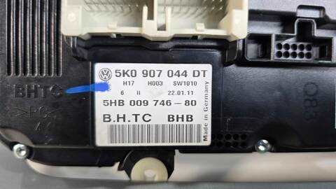 Foto 1ª: Mando Climatizador Volkswagen Scirocco CBDB AUT. (2011)