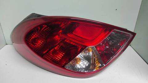 Piloto Trasero Izquierdo Hyundai i20 G4LA