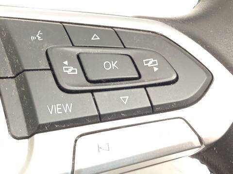 Foto 3ª: Volante Volkswagen Tiguan 2.0 TDI 150CV 110KW [DTSB] (2022)